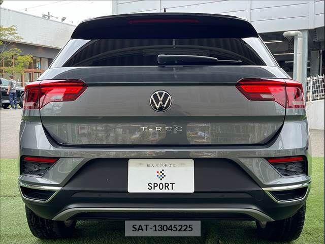 VolksWagen T-ROC 2021-09 354433-13