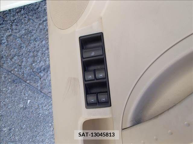 VolksWagen BEETLE 2008-01 205063-18