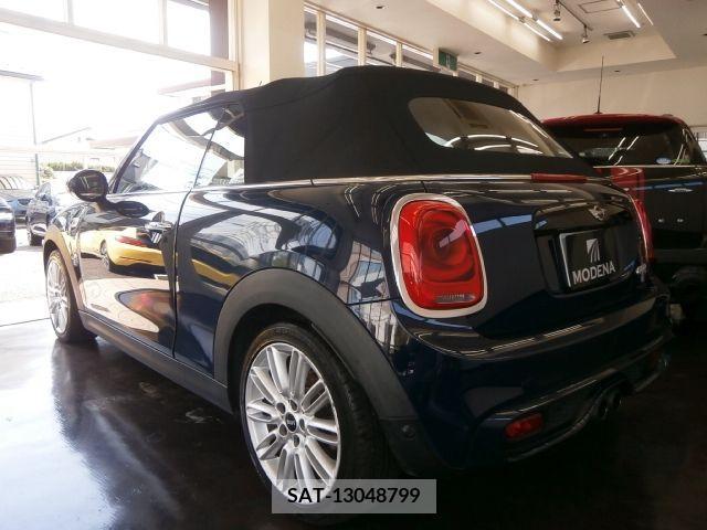 Bmw MINI 2018-03 249696-12