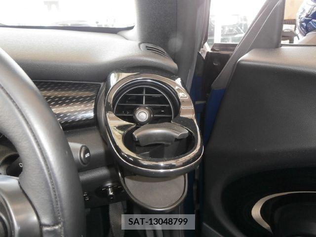 Bmw MINI 2018-03 249696-21