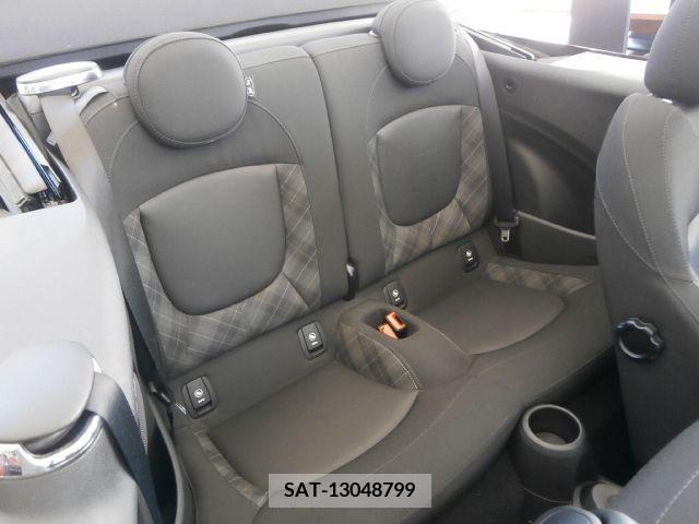 Bmw MINI 2018-03 249696-15