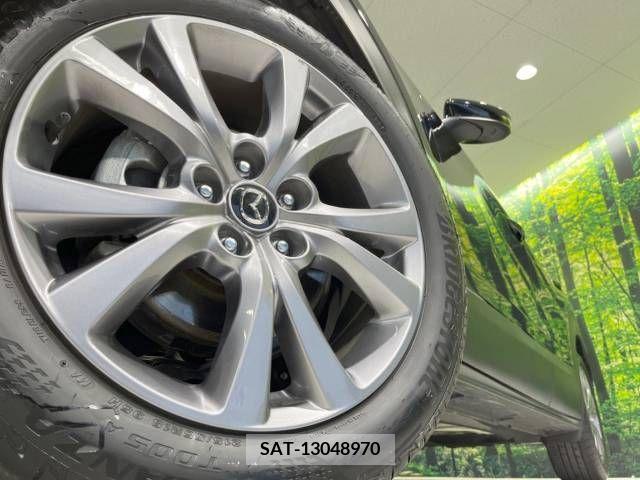 Mazda CX-30 2023-03 204812-13
