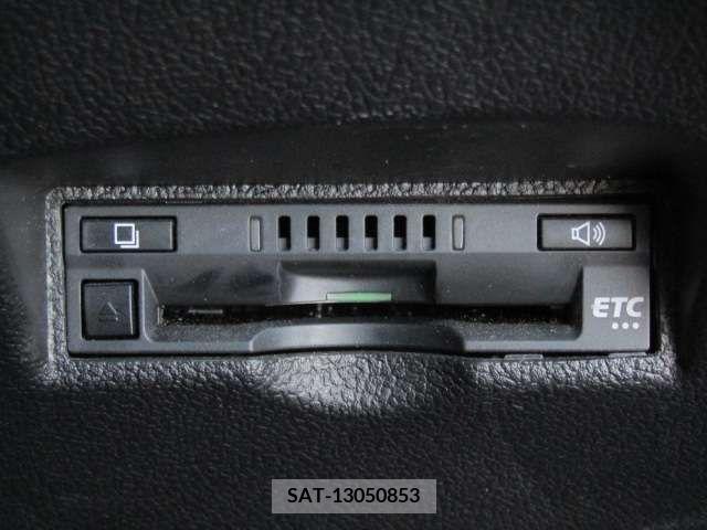 Toyota PRIUS 2017-09 246156-12