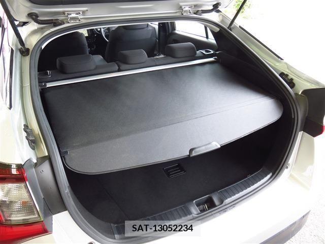 Toyota PRIUS 2019-07 281907-16