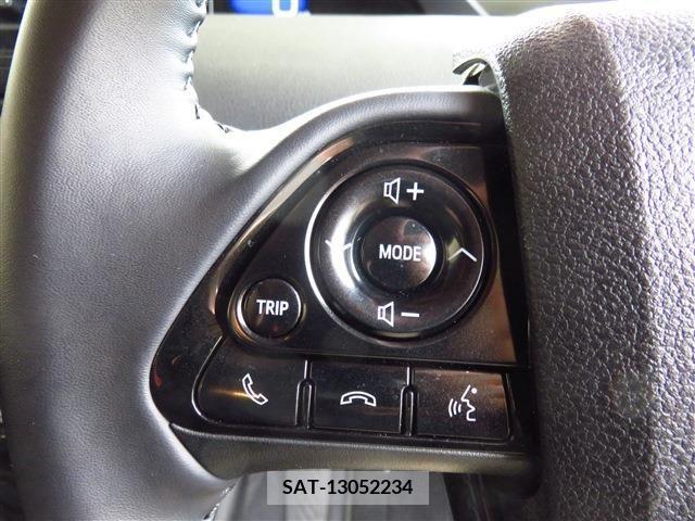Toyota PRIUS 2019-07 281907-8
