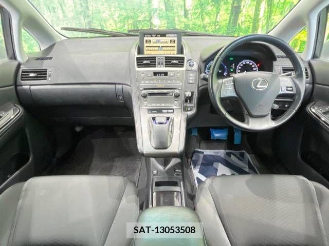 Lexus HS 2009-12 354237-1