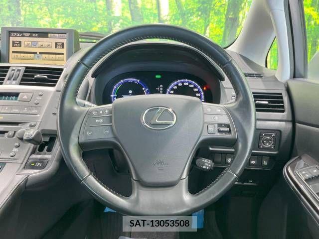 Lexus HS 2009-12 354237-8