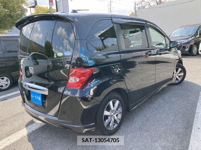 Honda FREED 2009-04 270447-3