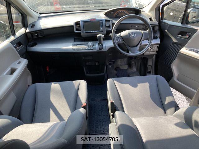 Honda FREED 2009-04 270447-4