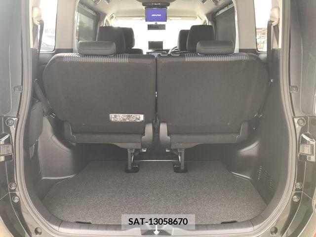 Toyota VOXY 2015-02 370291-14