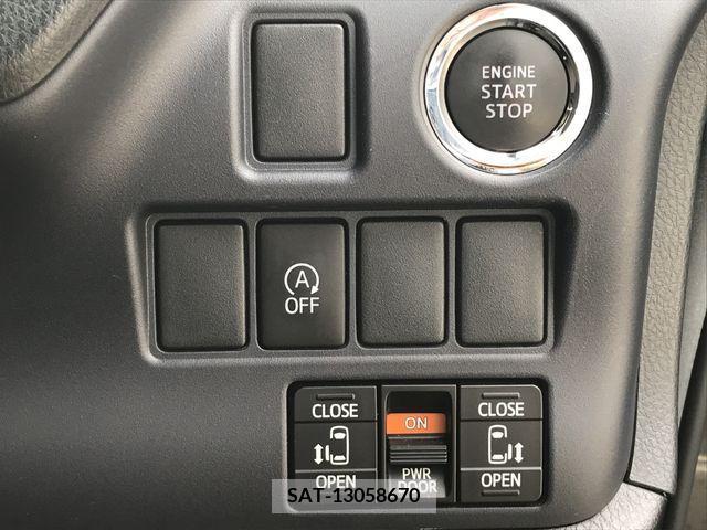 Toyota VOXY 2015-02 370291-24