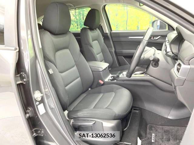 Mazda CX-5 2018-03 210795-8