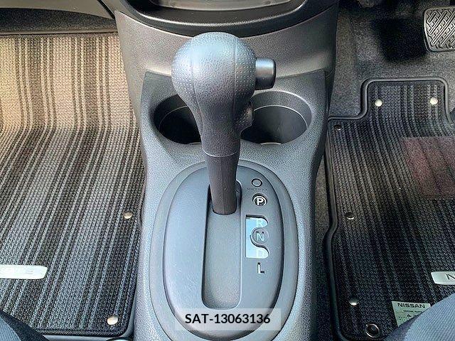 Nissan NOTE 2015-04 372278-19