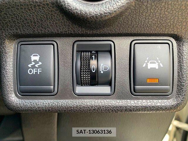 Nissan NOTE 2015-04 372278-15