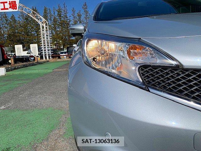 Nissan NOTE 2015-04 372278-25