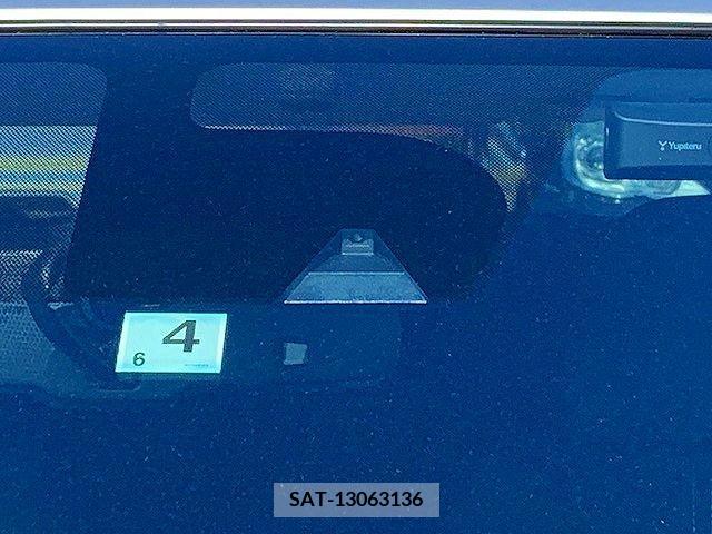 Nissan NOTE 2015-04 372278-24