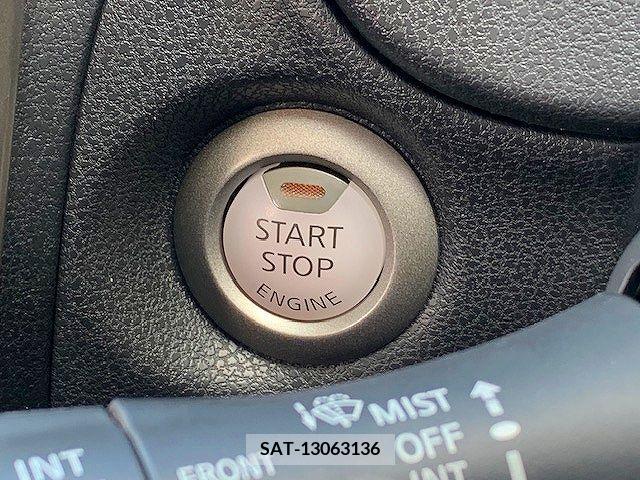 Nissan NOTE 2015-04 372278-11