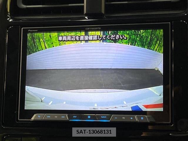 Toyota PRIUS 2019-03 211713-4