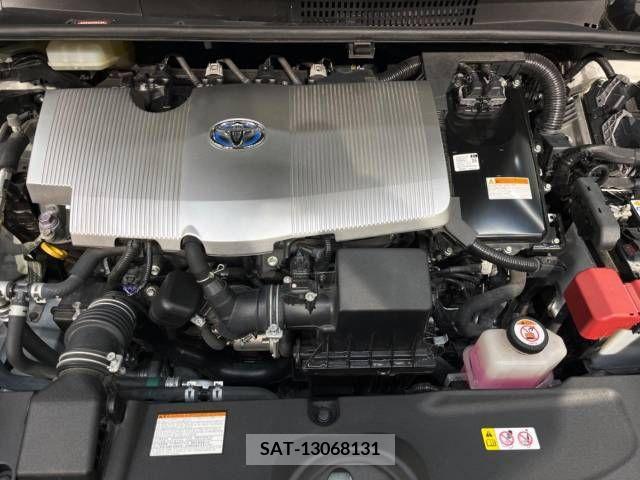 Toyota PRIUS 2019-03 211713-18
