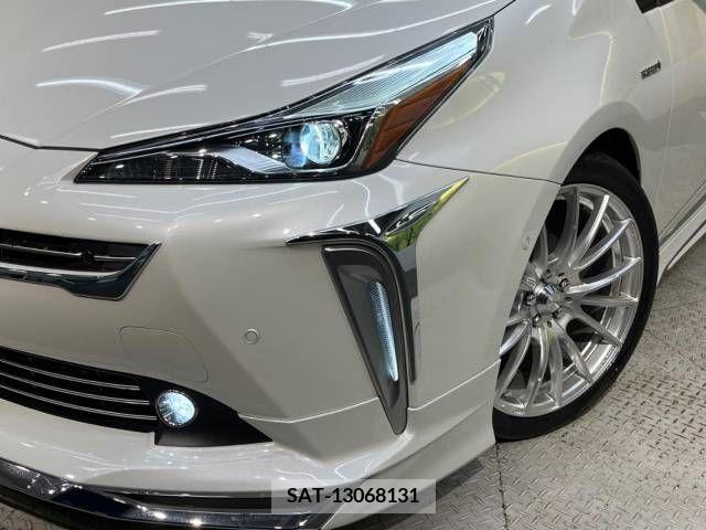 Toyota PRIUS 2019-03 211713-12