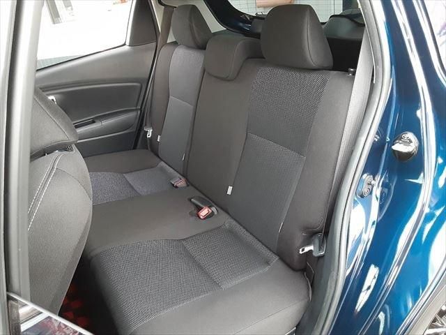 Toyota VITZ HYBRID 2019-03 195126-22
