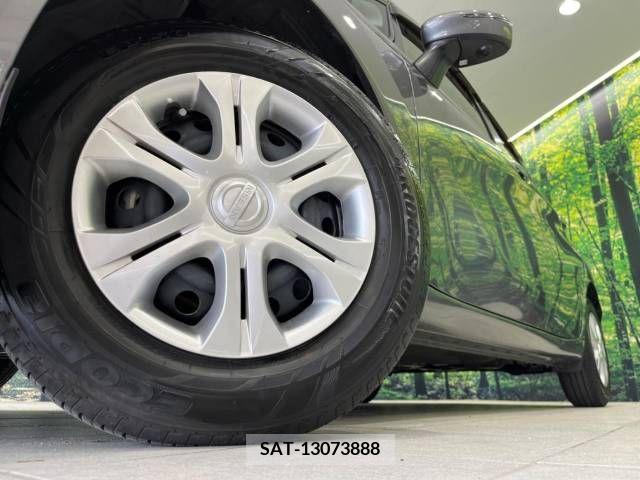 Nissan NOTE 2018-11 328783-9