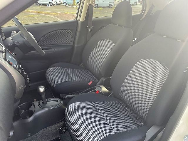 Nissan MARCH 2015-03 10348-3