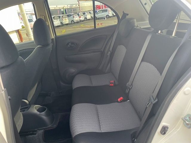 Nissan MARCH 2015-03 10348-9