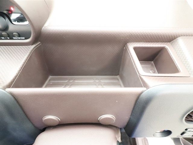 Toyota SPADE 2014-12 192505-11