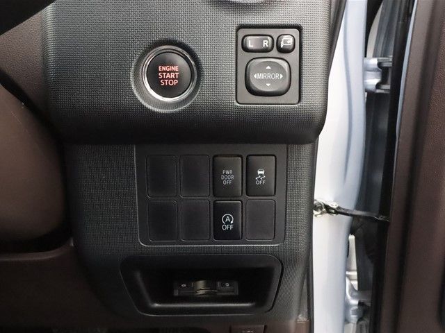 Toyota SPADE 2014-12 192505-12