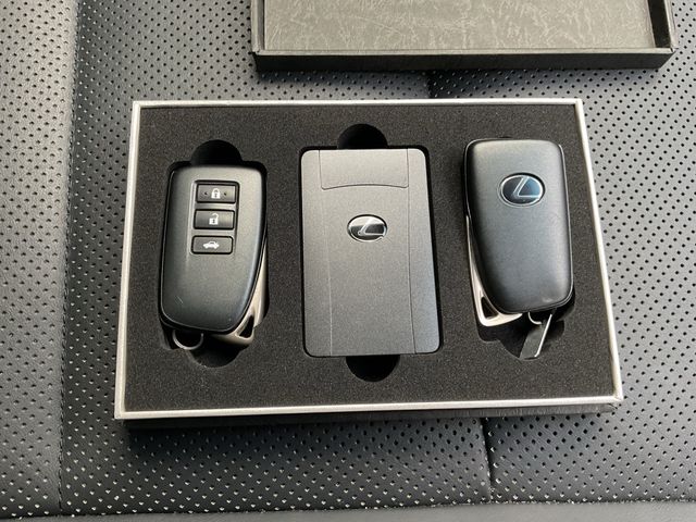 Lexus GS 2018-02 193214-6