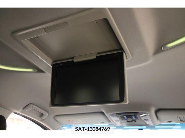 Toyota VELLFIRE 2017-04 220830-13