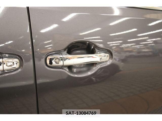 Toyota VELLFIRE 2017-04 220830-19