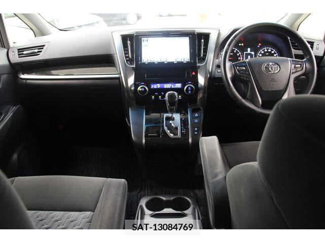Toyota VELLFIRE 2017-04 220830-1
