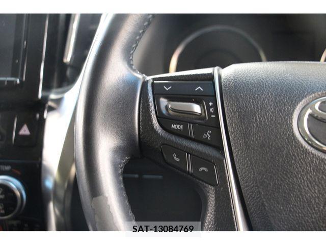 Toyota VELLFIRE 2017-04 220830-11