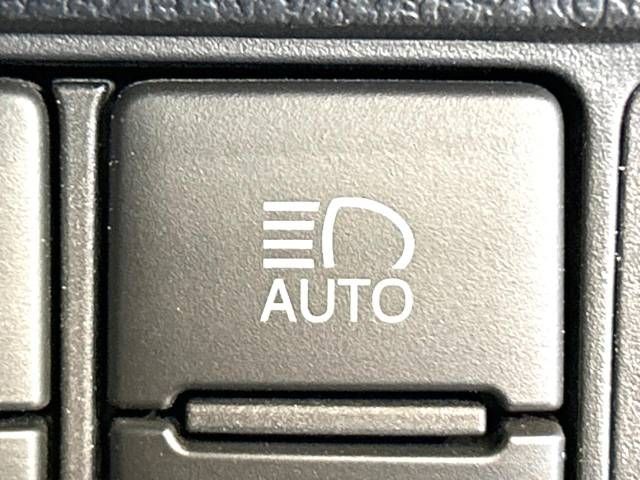 Toyota COROLLA FIELDER 2016-12 183238-7