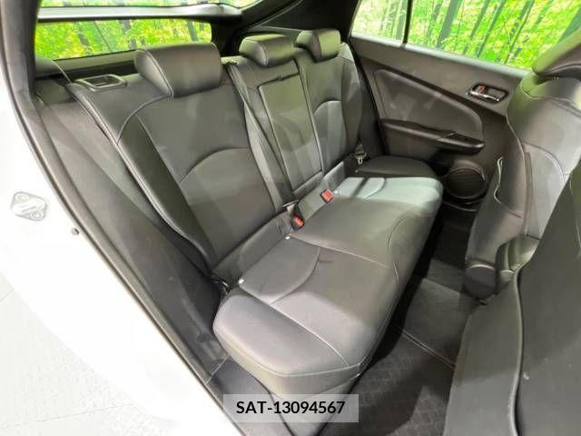 Toyota PRIUS 2019-04 393333-9