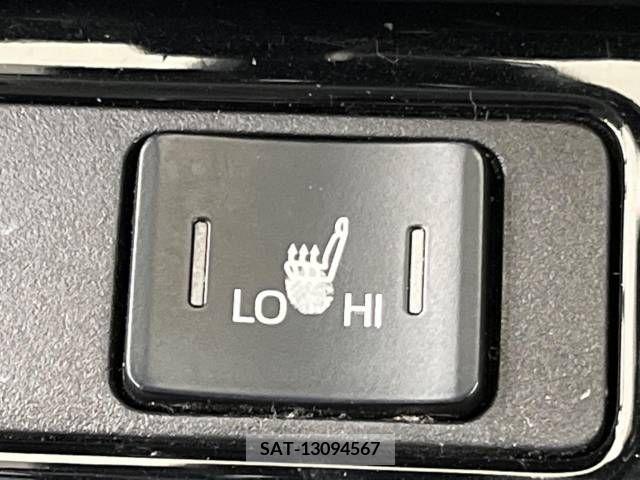 Toyota PRIUS 2019-04 393333-5