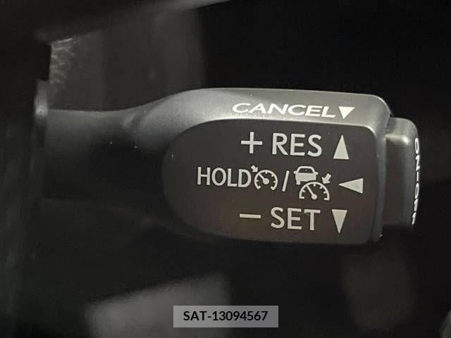 Toyota PRIUS 2019-04 393333-4