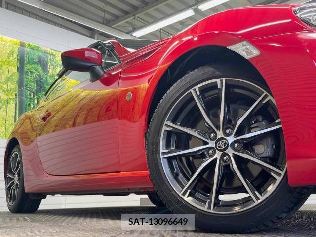 Toyota 86 2017-11 321232-13