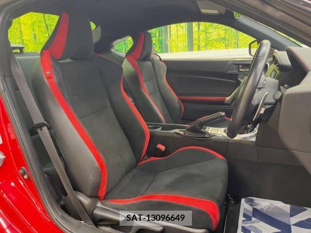 Toyota 86 2017-11 321232-8