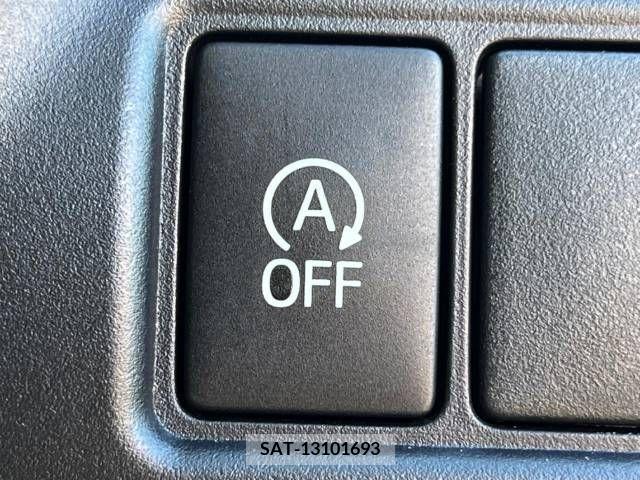 Toyota NOAH 2020-04 365141-6