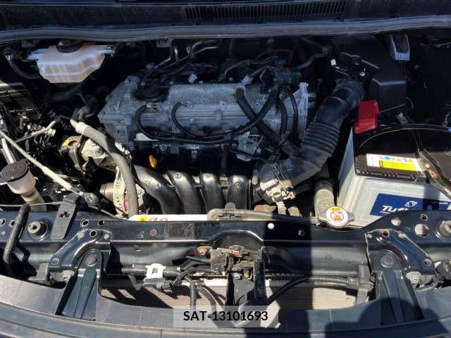 Toyota NOAH 2020-04 365141-19