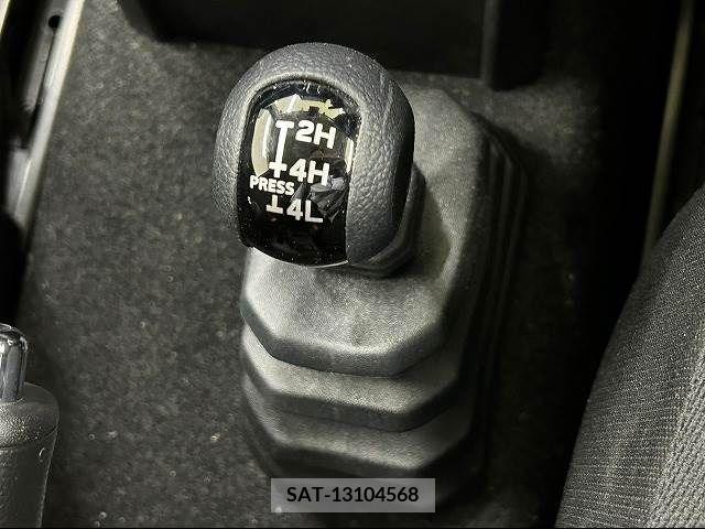 Isuzu ELF TRUCK 2012-12 208312-11