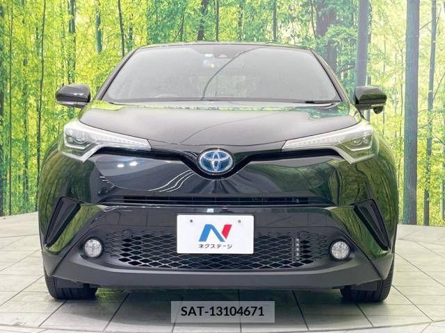 Toyota C-HR 2017-07 357758-14