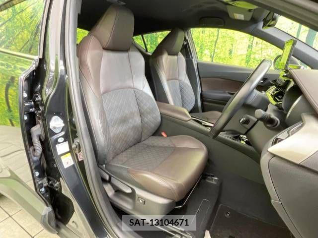 Toyota C-HR 2017-07 357758-8