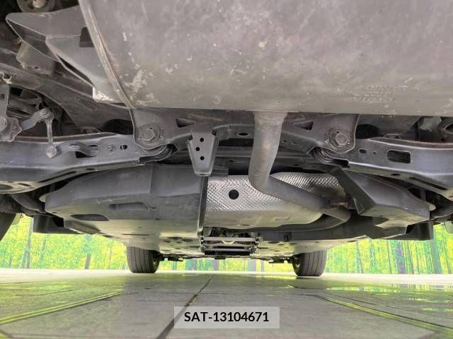 Toyota C-HR 2017-07 357758-19