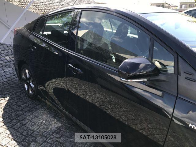 Toyota PRIUS 2019-07 281956-4