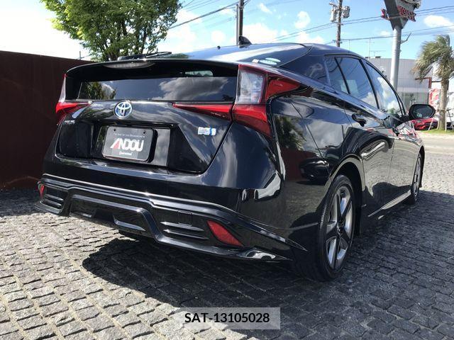Toyota PRIUS 2019-07 281956-7
