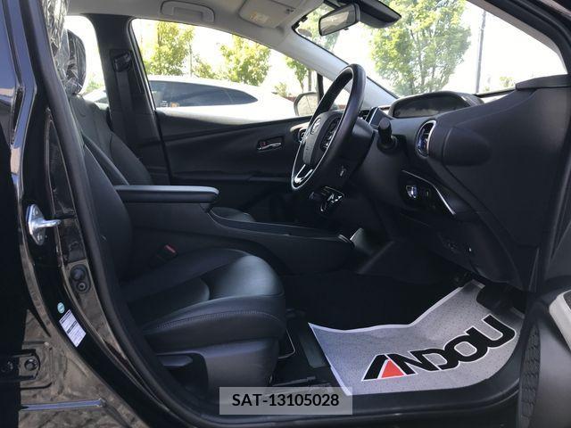 Toyota PRIUS 2019-07 281956-10